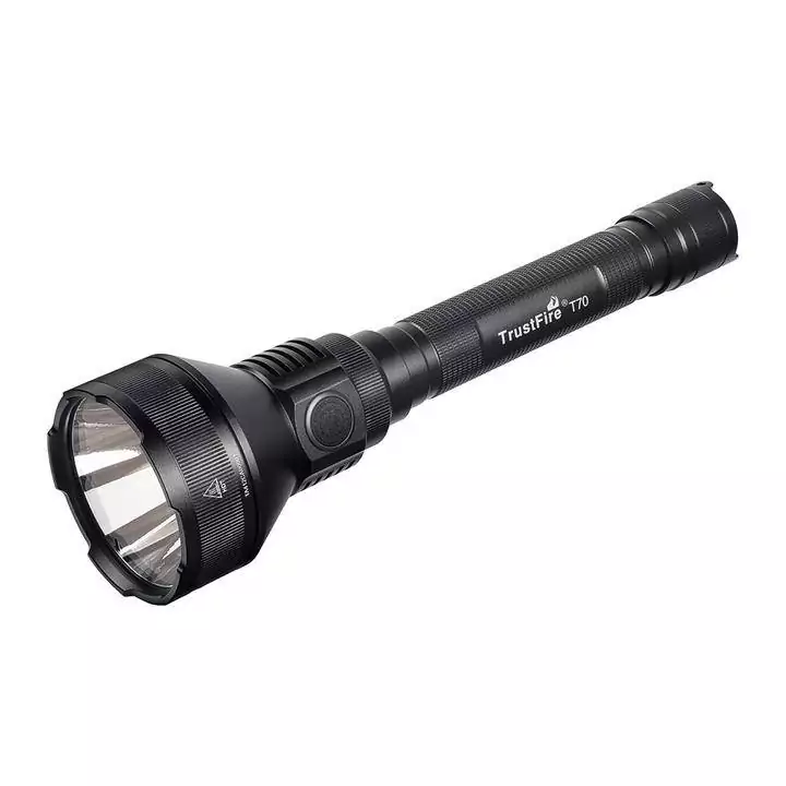 TrustFire T70 2300lumen, 1000m Throw with Bateries
